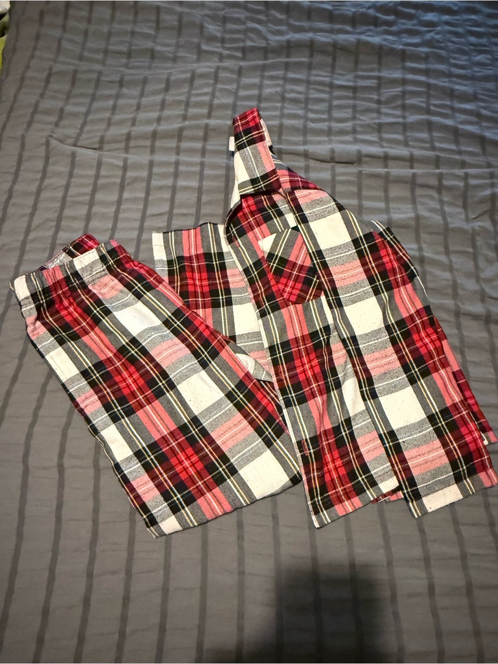 Old Navy Red White Black Plaid Kids Pajama Set
